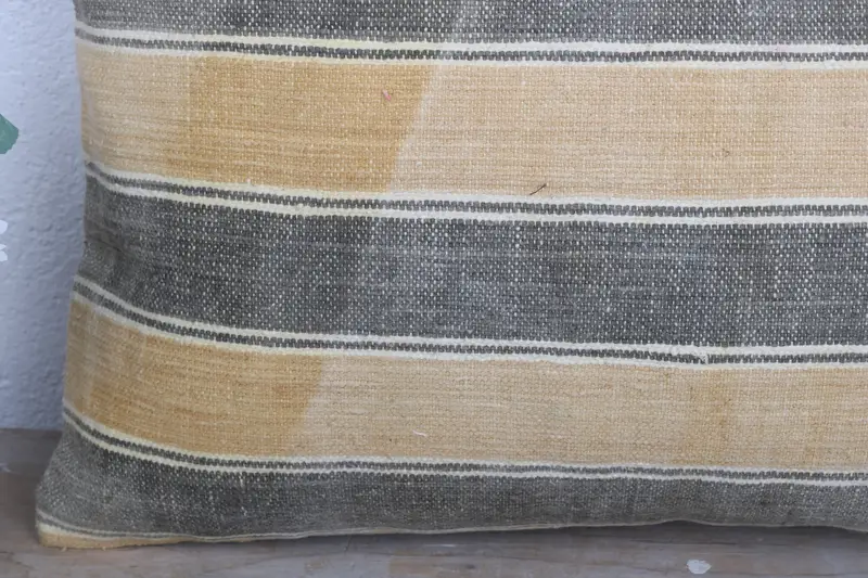 Farmhouse Cushion Case, Cushion, Cotton Cushion Case, Handmade Kilim Cushion, 12x20 Yellow Cushion Cover, Throw Kilim Pillow, Vintage Pillow - 3