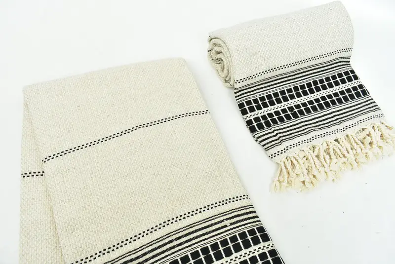 Beach towel, Gift For Bride, 68x40 Linen Striped Towel, Bachelorette Party Gifts Bridesmaids, Sand-free towel, Bachelorette Favors Beach - 7