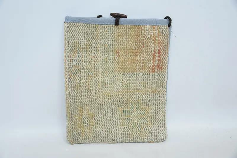 ヴィンテージモチーフのボヘミアンウールショルダーバッグ、キリムバッグ