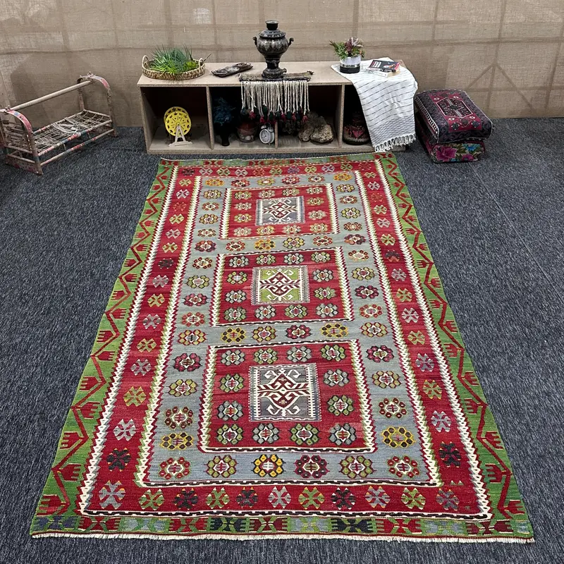Vintage 5.6x10.3 ft Oversize Rug, Turkish Rug, Kilim Red Southwestern Rug - 1