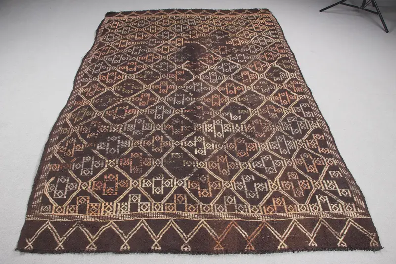 5.7x8.9 ft Türk Vintage Halı, Büyük Halı, Kahverengi Beyaz Çiçekli Yün Halı - 1