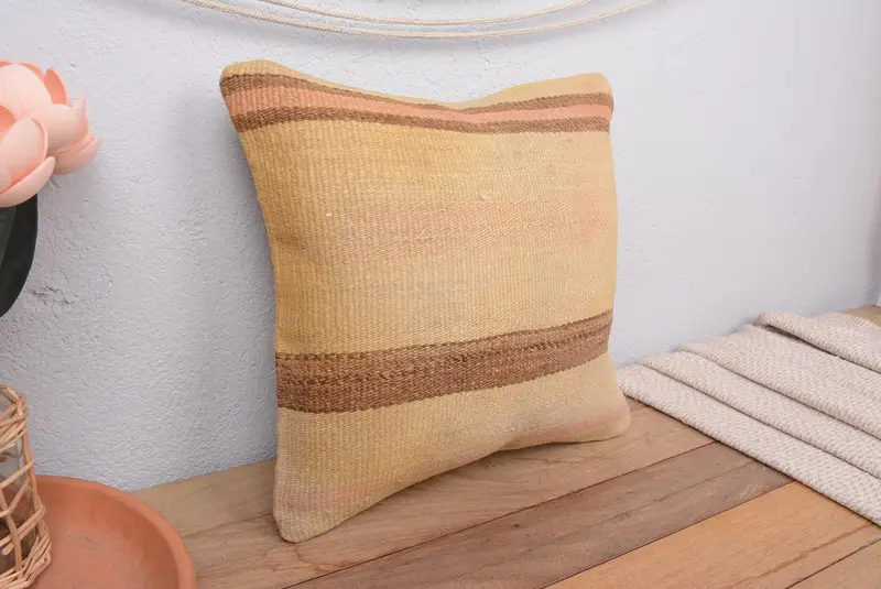 Beige & braun gestreiftes Wurfkissen, Vintage besticktes Kissen
