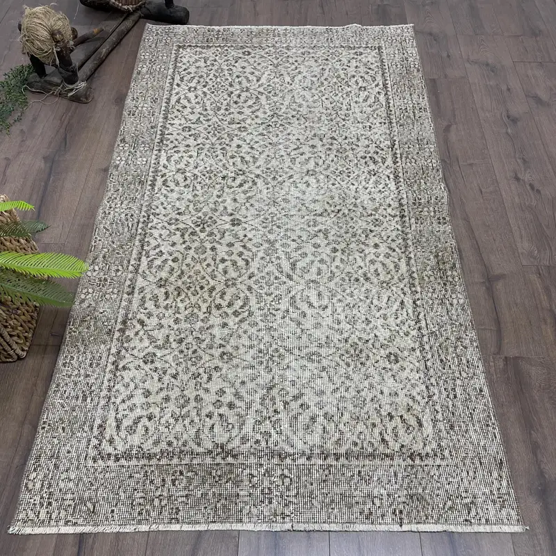 Eleganter beige-brauner Teppich, 3,6 x 6,5 Fuß großes botanisches Design