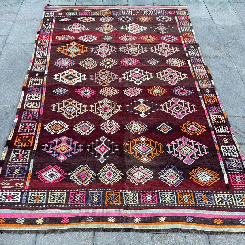 Red Moroccan Rug, 4,9x8,1 ft Vibrant Decor