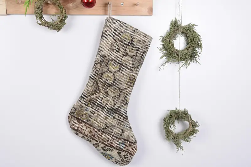 Medias con estampado de adornos navideños de 19 pulgadas, medias festivas para fiestas