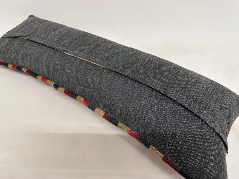 Ikat -Kissen, Kissenschein, Boho -Kissen, ethnisches Kilimteppichkissen, 12x36 Lila Kissen, Häkelmusterkissen, Kilimkissen werfen - 7