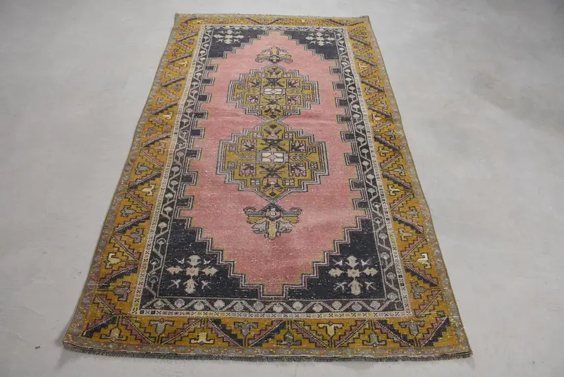 Roter und gelber Teppich, 3,9 x 7 Fuß, florales und geometrisches Design