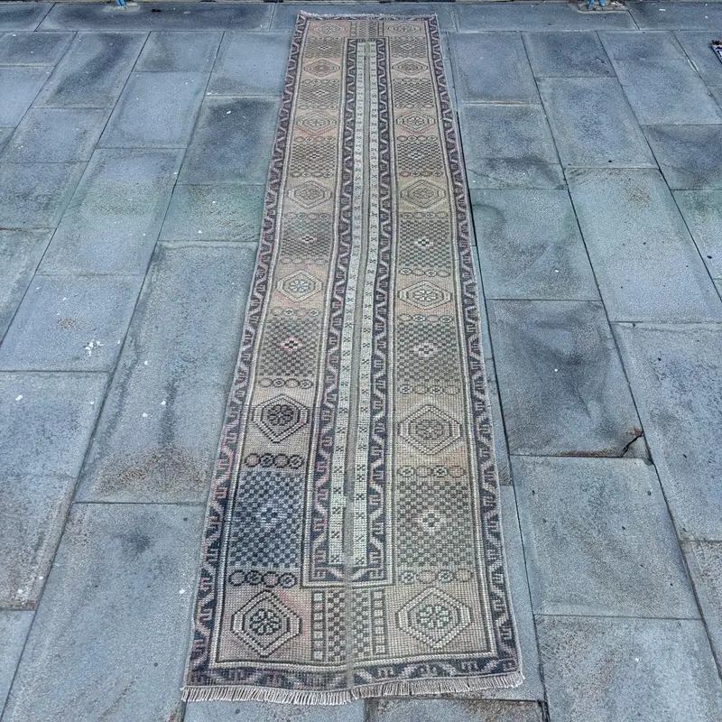 Türk Vintage Halı 1.9x8.9 ft, Oushak Mavi Puantiyeli Yün Halı - 1