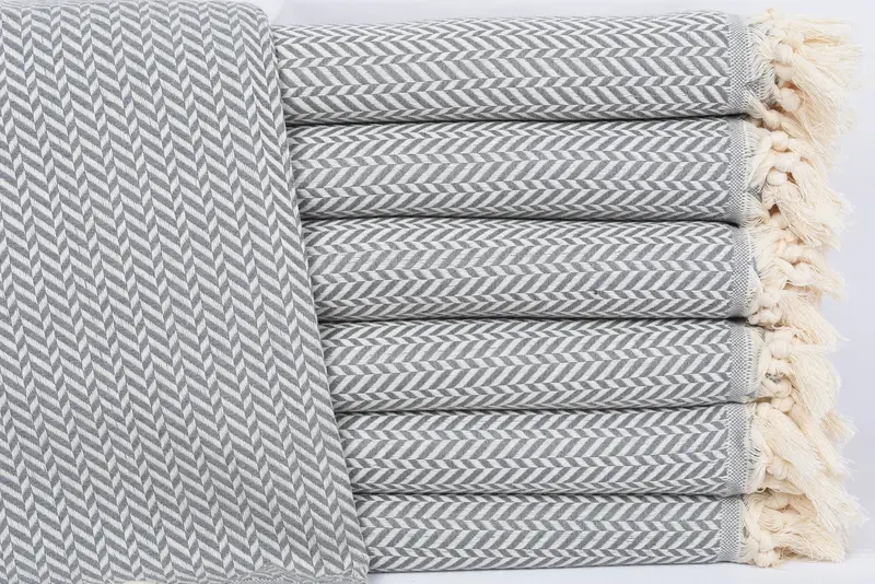 Bath Towel Organic Cotton Dark Gray Chevron, 70x40 Inches