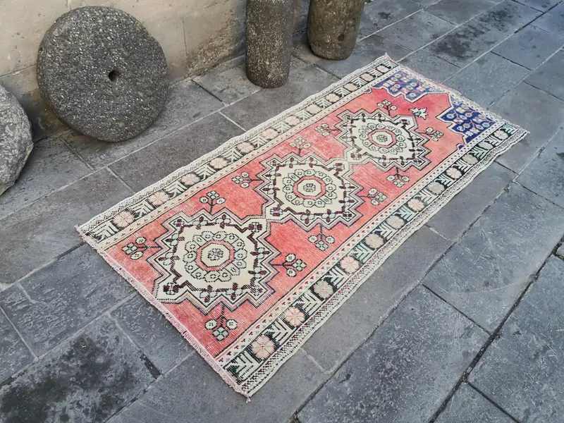 3.1x6.6 ft Turkish Rug, Vintage Accent Rug, Red Blue Camouflage Rug - 1