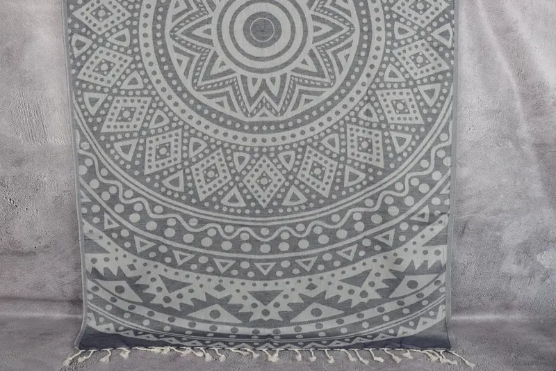 Sand-resistant towel, Personalized Beach Towel, Soft towel, 70x40 Cotton Round Pattern Towel, Vegas Bachelorette Party Favors, Custom Gifts - 1