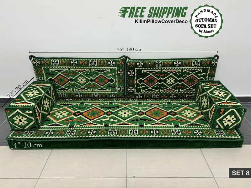 グリーンキリム風のウールプーフ、手作りのトルコ製長方形プーフ