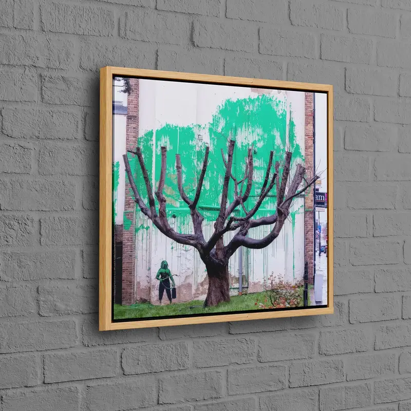 Canlı Banksy Ağacı Graffiti Kanvas Tablosu: Londra'nın Kentsel Sanatsal Reprodüksiyonu