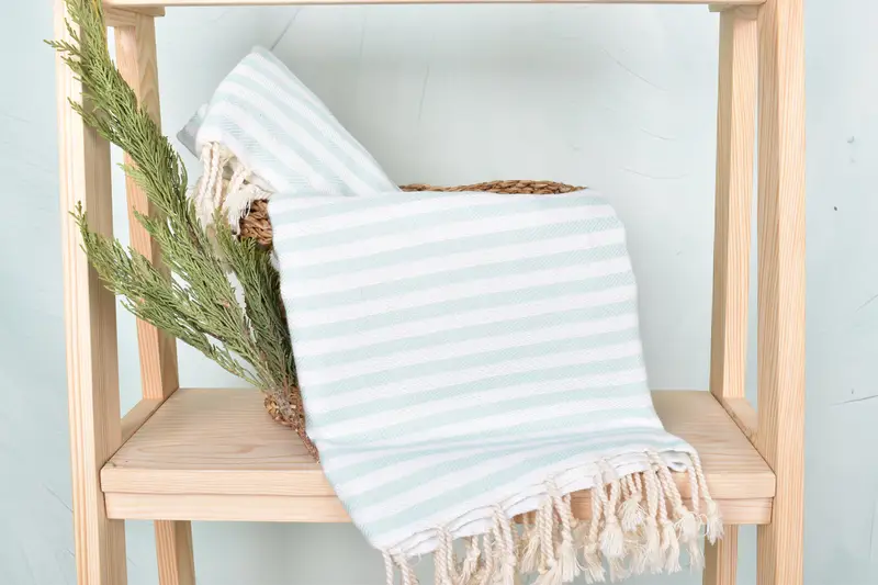 Personalized Bridesmaid Beach Towel, 70x40 Cotton Striped Towel, Pool Towels, Absorbent towel, Grandma Gift, Wedding Gifts Towel, Custom Gift - 4