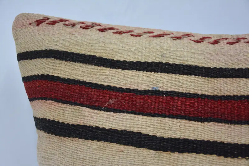 Ottoman Cushion, Vintage Kilim Pillow, Traditional Pillow Sham, Kilim Cushion Sham, 16x24 Beige Cushion Cover, Pillow Case, Vintage Pillow - 2
