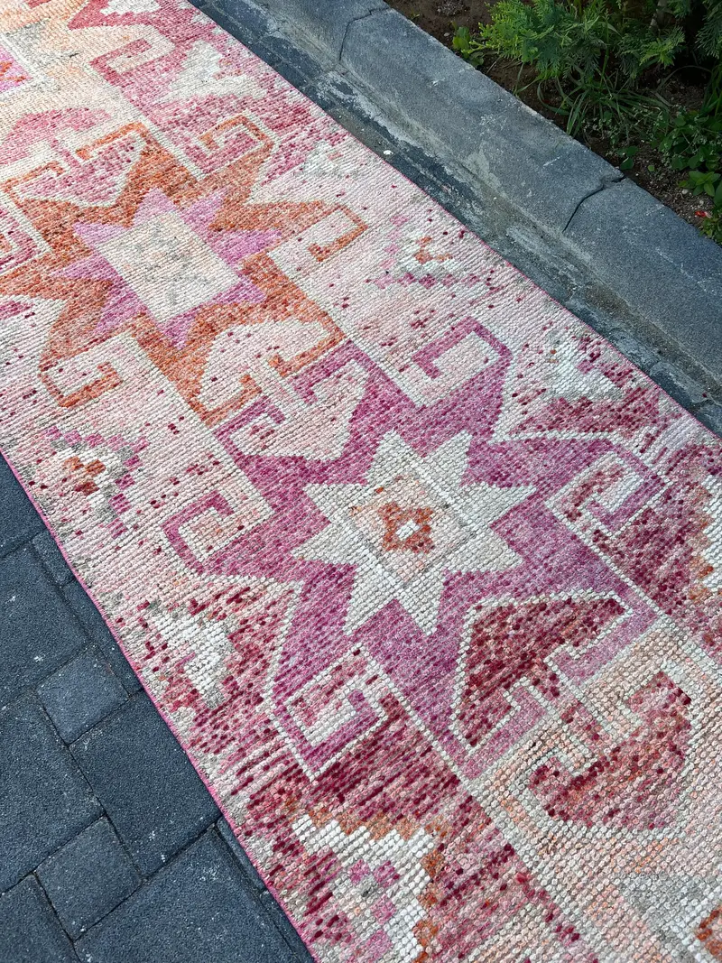 Turkish Vintage Rug, Runner 3x11.3 ft (90x344 cm) Rug, Pink Polka dot Wool Rug - 1