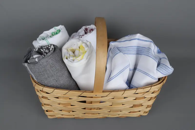 Embroidered Scorpion Design Turkish Cotton Bath Towel, Beige, 40x67