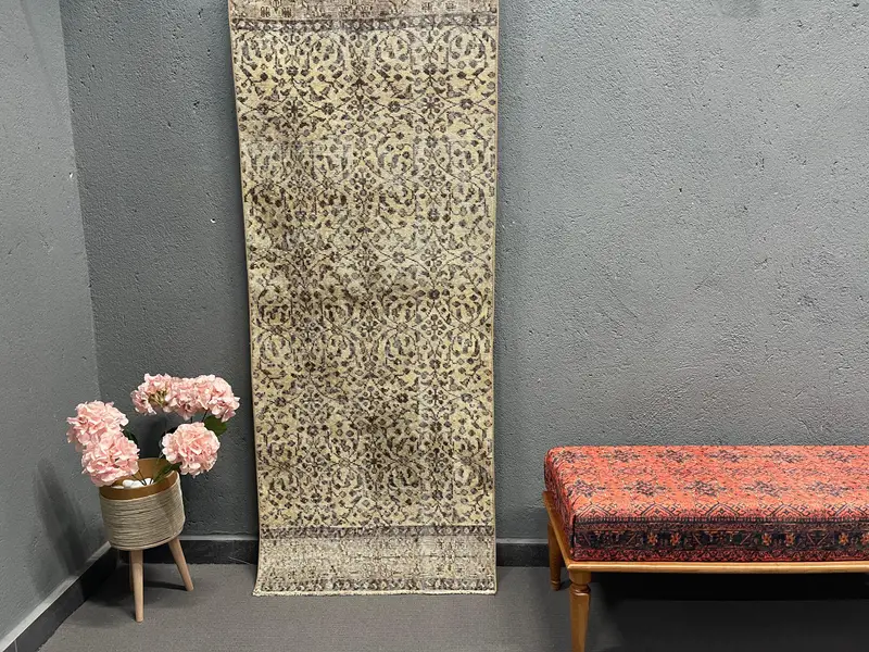 Vintage Accent Rug 2.6x6.4 ft, Brown Polka dot Turkish Wool Rug - 1