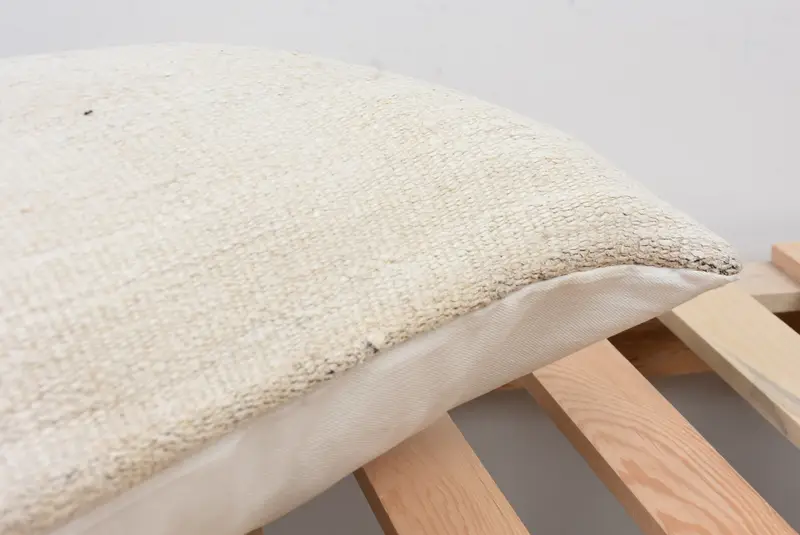 Throw Kilim Pillow, Ethnical Kilim Rug Pillow, 12x20 White Pillow Cover, Bohemian Cushion Pillow, Turkish Pillow, Natural Pillow Case, Pillow Cover - 7
