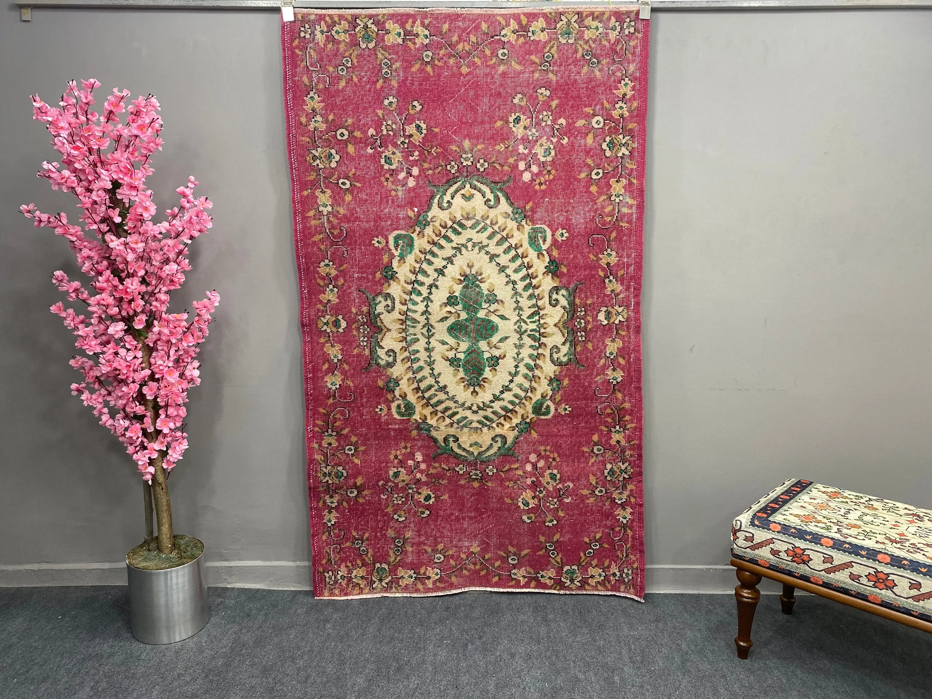 Turkish Vintage Area Rug 3.8x6.46 ft, Red Floral Rug Wool - 1
