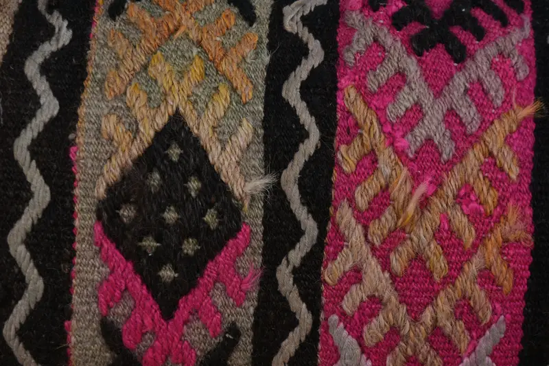 Vintage Kilim Throw Pillow, Ethnical Kilim Rug Pillow, 12x36 Pink Pillow Cover, Tribal Pillow Cover, Chair Cushion, Throw Kilim Pillow, Cushion Case - 3