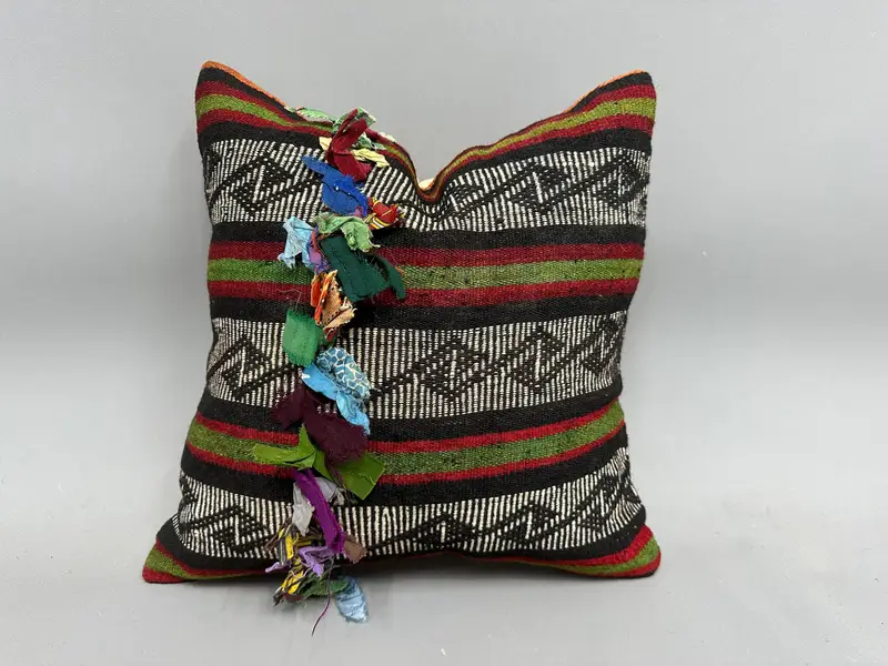 Cushion Cover, Interior Designer Pillow, 18x18 White Pillow Sham, Oriental Cushion Case, Kilim Pillow, Turkish Kilim Pillow - 1