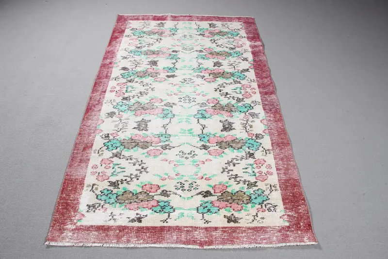 Elegant Beige & Green Rug, 3.8x6.5 ft Striped Geometric