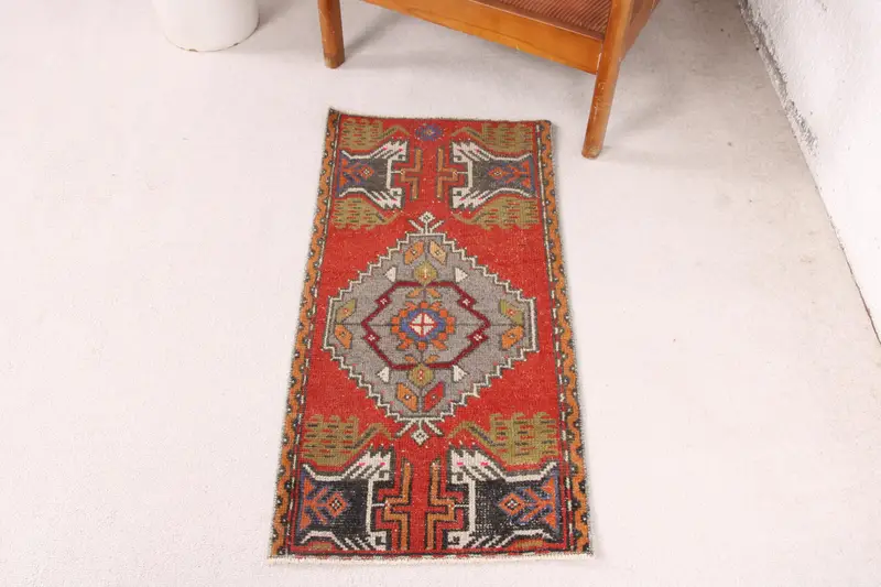 Handmade Red Rug, 0.1x3.1 ft Floral & Geometric Design