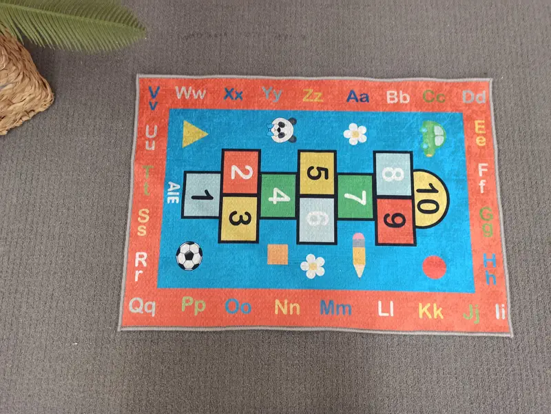 Alfabe Baskılı Halı: Çocuk Odası için Eğitici Oyun Matı