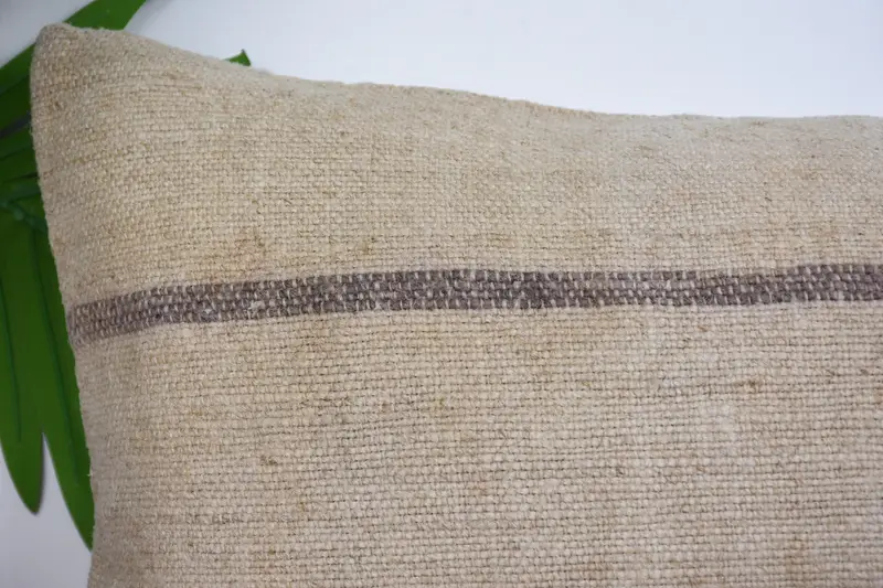 Colorful Cushion, 10x20 Beige Cushion, Cushion Cover, Throw Kilim Pillow, Cotton Pillow Sham, Kilim Cushion Sham, Vintage Kilim Throw Pillow - 2