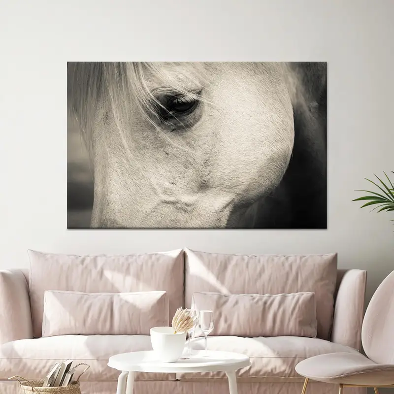 Moda Baskılı Kanvas: At Severlerin Sanatsal Man Cave Dekoru