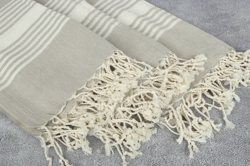 Handmade Turkish hammam towel, Sand-free peshtemal towel for the beach, Quick-dry towel, Bathroom Towel, Lightweight Turkish towel, Absorbent towel - 5
