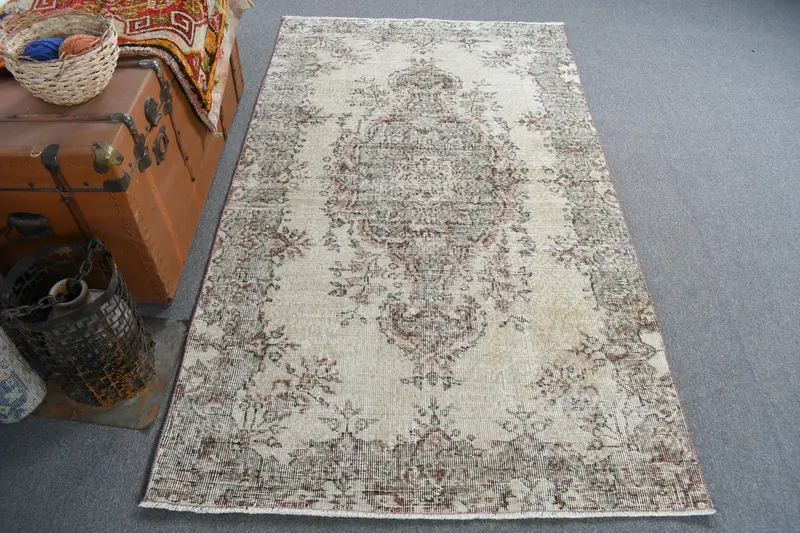 Elegante alfombra floral beige y verde, decoración elegante de 3,8 x 6,6 pies