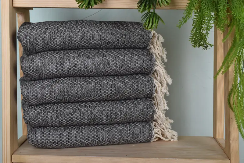 Gray-Black Geometric Cotton Towel, 38x63 Inches, Organic Cotton/Linen