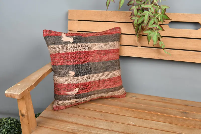 Luxury Cushion Cover, Vintage Kilim Pillow, Home Decor Pillow, Aesthetic Cushion, Pillow Case, Throw Kilim Pillow, 16x16 Red Pillow Cover - 1