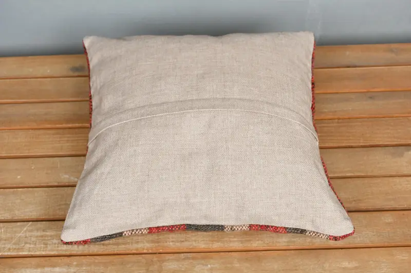 Luxury Cushion Cover, Vintage Kilim Pillow, Home Decor Pillow, Aesthetic Cushion, Pillow Case, Throw Kilim Pillow, 16x16 Red Pillow Cover - 5