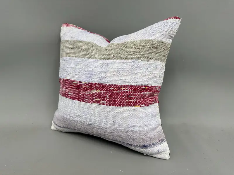 Ethnical Kilim Rug Pillow, Vintage Kilim Throw Pillow, Kilim Cushion Sham, Pillow Case, Turkish Bench Pillow Case, 18x18 Purple Cushion Cover - 3