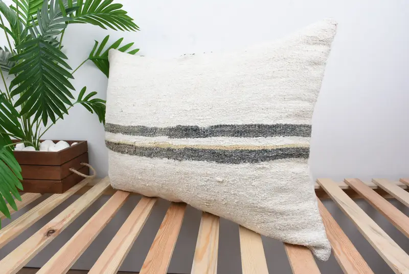 Home Decor Pillow, 20x28 White Pillow Case, Ethnical Kilim Rug Pillow, Pillow Case, Turkish Pillow, Kilim Rug Pillow Sham - 5