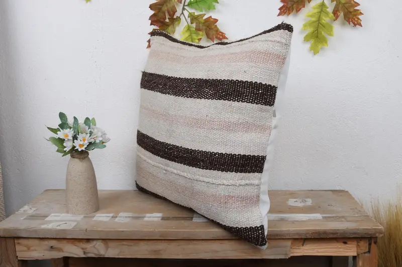 Pillow Cover, Antique Pillows, Ethnical Kilim Rug Pillow, Vintage Kilim Pillow, Toss Pillow Cover, 18x18 Beige Cushion Cover, Turkish Corner Cushion - 4