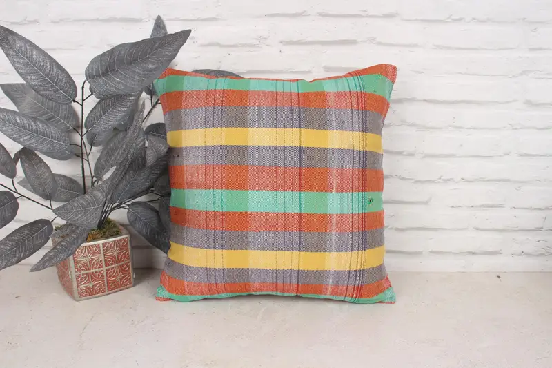 Cushion, 18x18 Red Cushion Cover, Vintage Kilim Throw Pillow, Gift Pillow, Home Decor Pillow, Outdoor Throw Cushion Case - 1