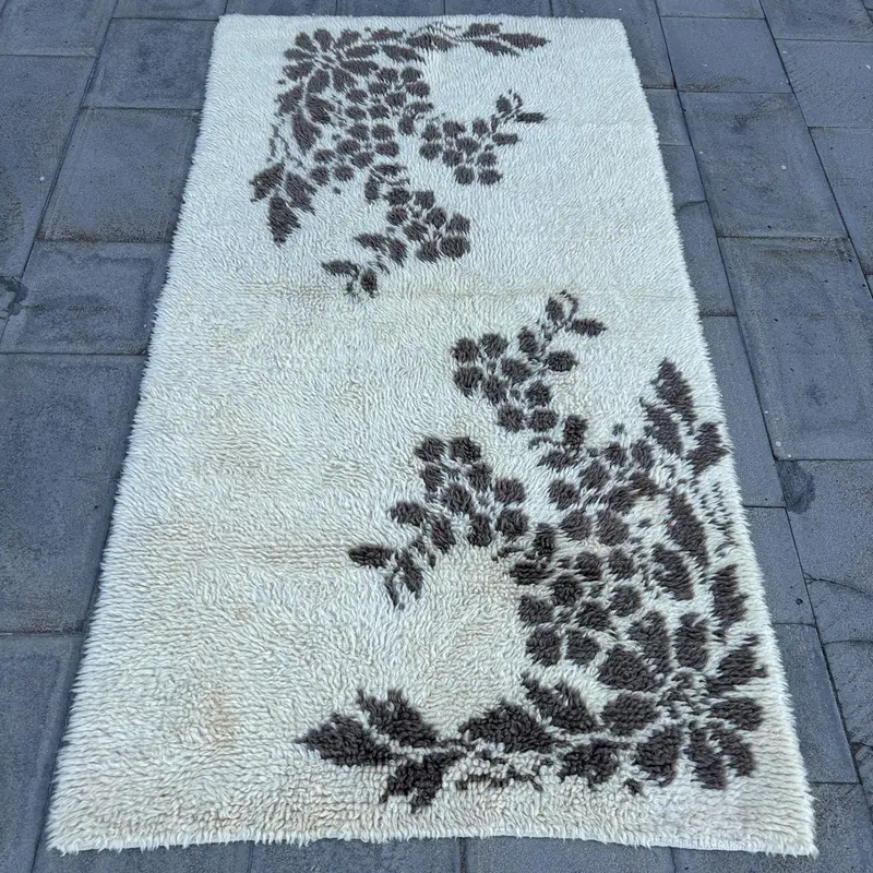 Elegant Beige & Brown Rug, 110x210 cm Animal Print
