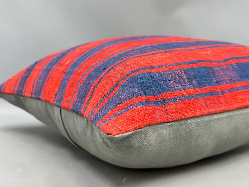 Vintage Pillow, 20x20 Red Cushion, Antique Pillows, Lounge Throw Cushion, Home Decor Pillow, Pillow Sham, Neutral Throw Pillow Cover - 6