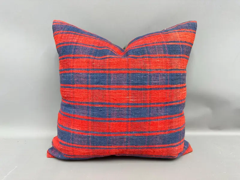 Vintage Pillow, 20x20 Red Cushion, Antique Pillows, Lounge Throw Cushion, Home Decor Pillow, Pillow Sham, Neutral Throw Pillow Cover - 1