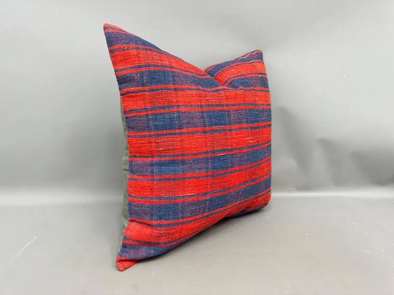 Vintage Pillow, 20x20 Red Cushion, Antique Pillows, Lounge Throw Cushion, Home Decor Pillow, Pillow Sham, Neutral Throw Pillow Cover - 2