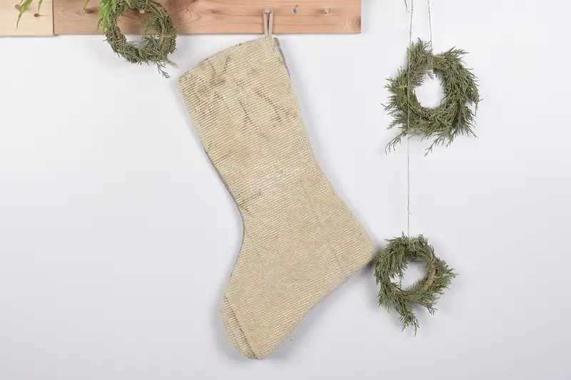 Şenlikli 19 İnç Noel Süs Çorabı, Rahat Tatil Cazibesi