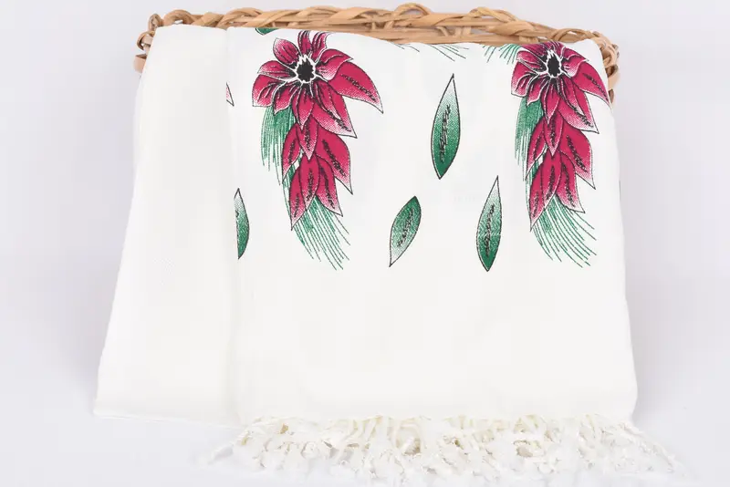 Handwoven Turkish Towel, Bridesmaid Gifts, Beach towel, Employee Gifts, Gift For Her, 70x40 Cotton Floral Patterned Towel, Luxury Turkish Bath Towel - 6