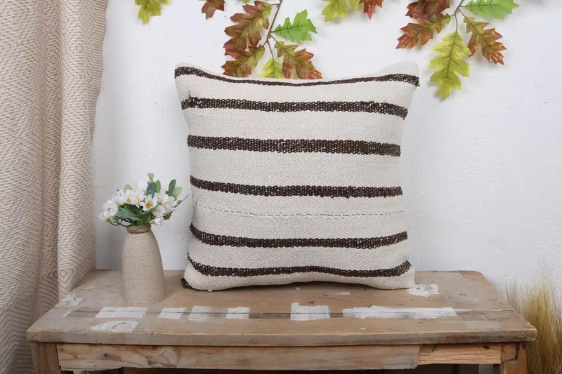 18x18 White Cushion Case, Cushion, Pillow for Sofa, Bright Pillow Case, Kilim Cushion Sham, Customized Pillow, Handmade Kilim Cushion - 1