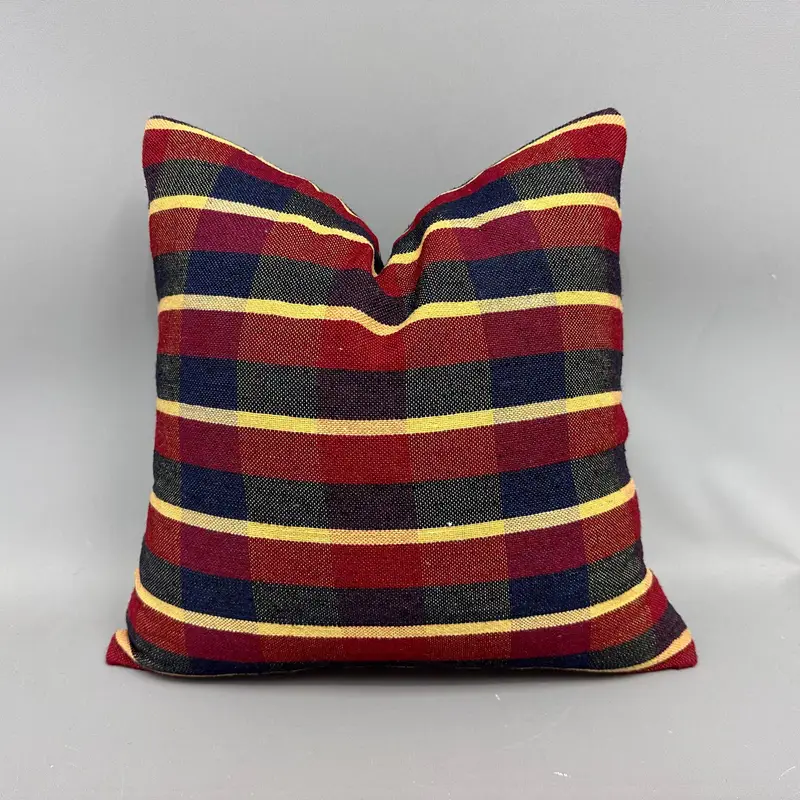 Vintage Kilim Throw Pillow, 18x18 Red Pillow Case, Car Pillow, Turkish Kilim Pillow, Throw Kilim Pillow, Cushion Cover, Decorative Bolster Cushion - 1