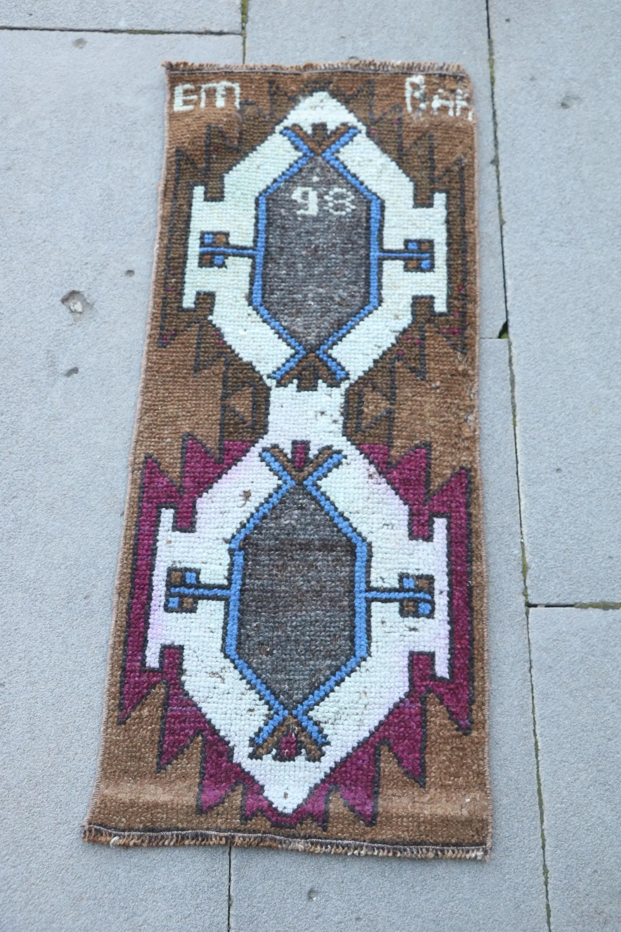 1.2x2.9 ft Vintage Rug, Turkish Small Rug, Brown Patchwork Wool Rug - 1
