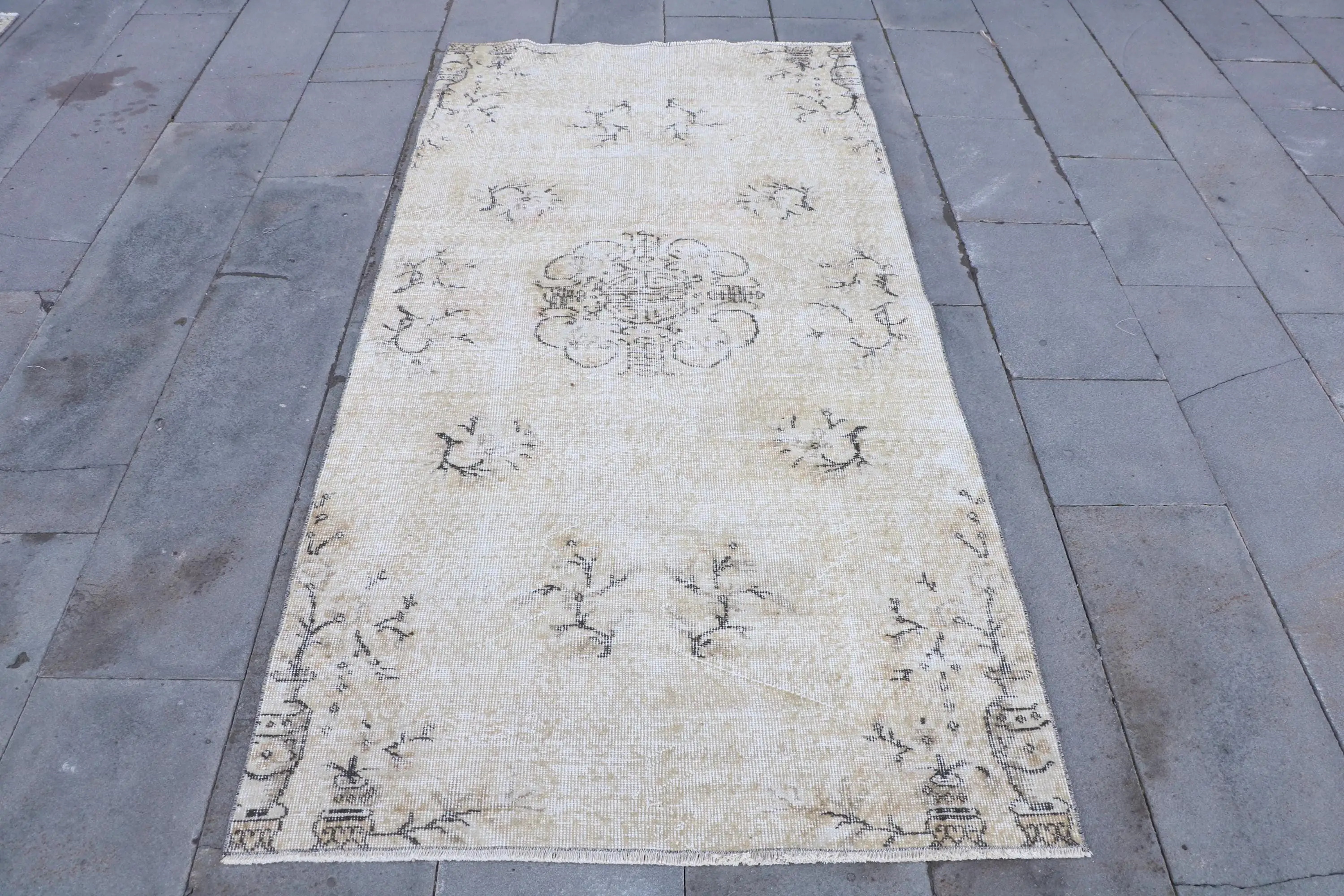 3.4x7.2 ft Area Turkish Rug, White Vintage Rug - 1